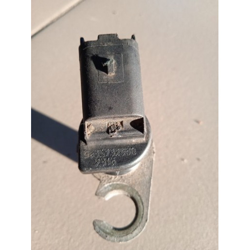 Датчик положения коленвала Fiat Scudo 2004-2006 9635732980